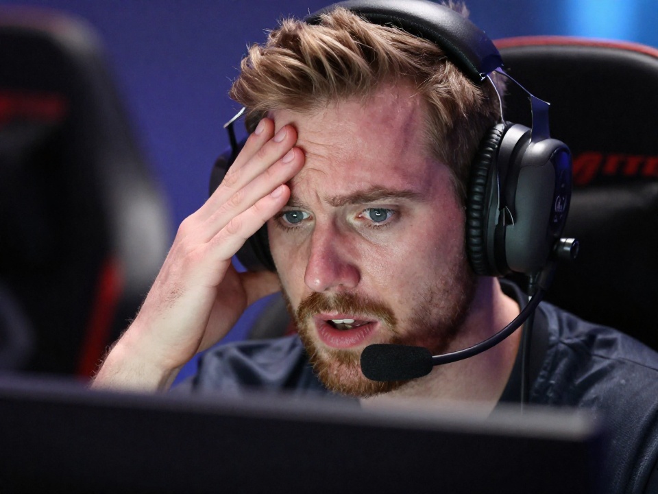 Купить кейсы CS на CS2CASE