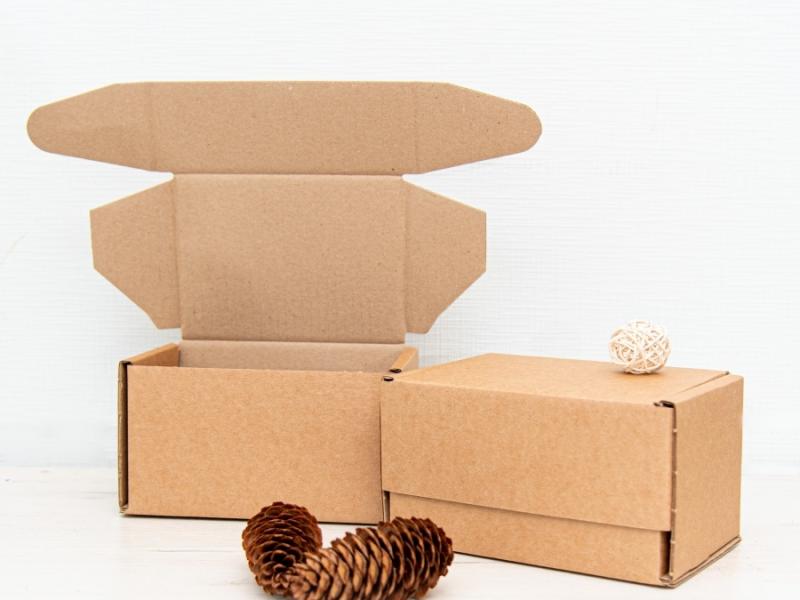 коробка для хранения и упаковки товаров